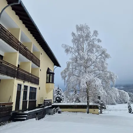 Der Wolfshof - Dein Zuhause Im Harz ランゲスハイム